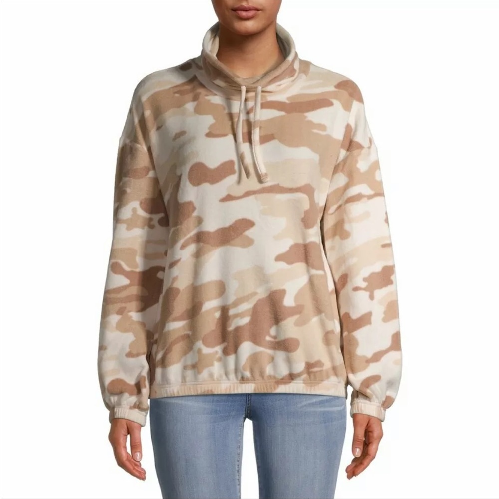 Derek Heart Camo Funnel Neck Sweatshirt 🤩 ST - Picture 1 of 9